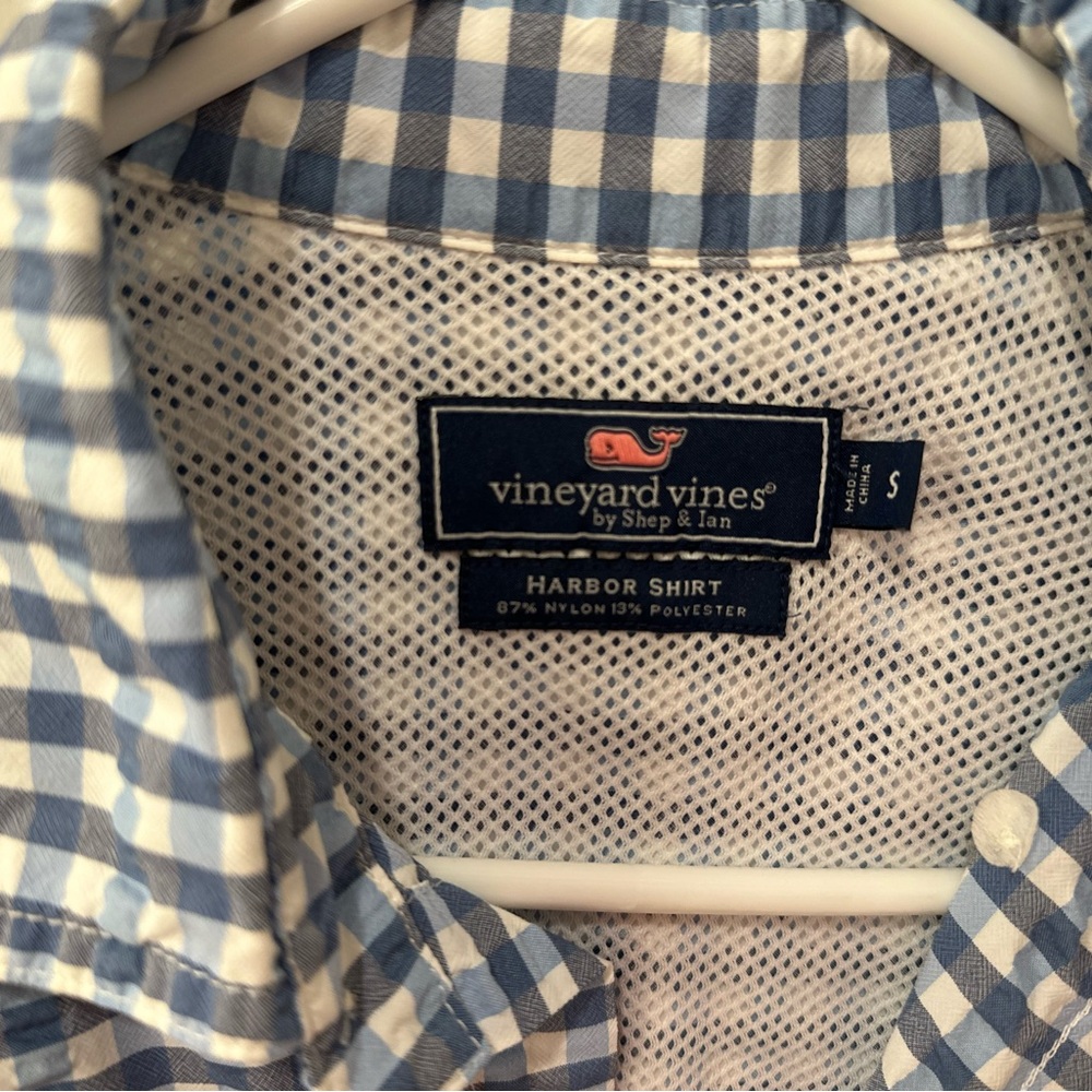 VGUC Vineyard Vibes - Men’s Size Small - Harbor Shirt - Blue Check